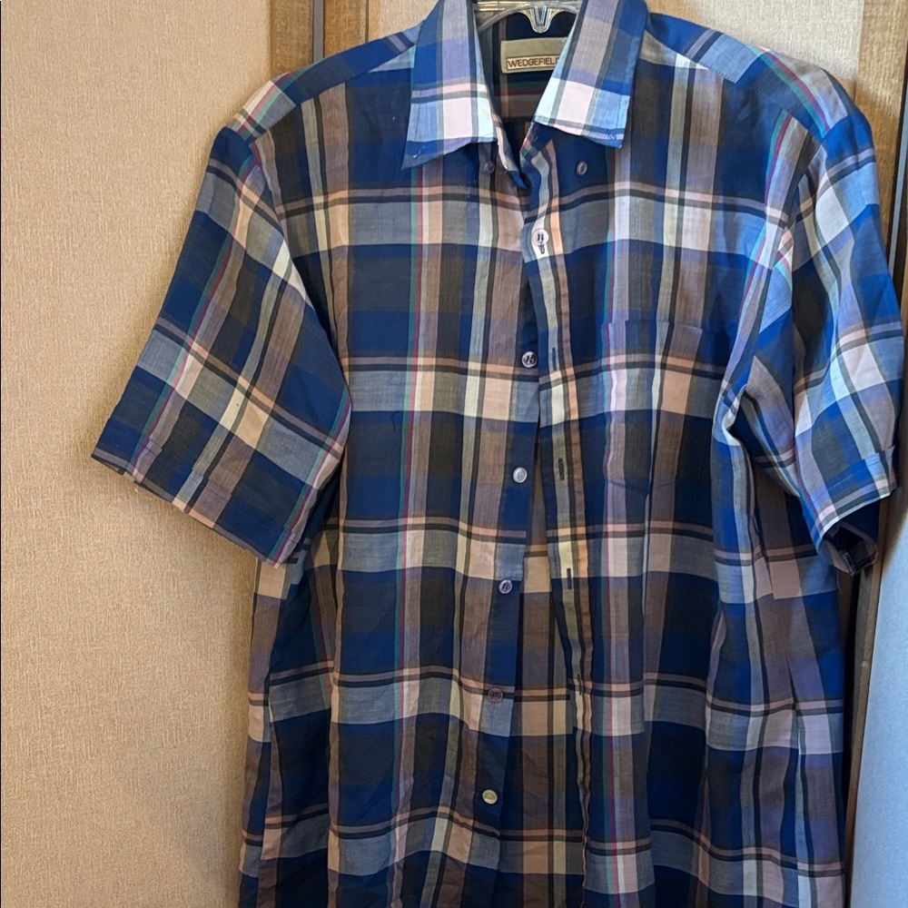 Men’s wedgefield Plaid Casual Shirt large